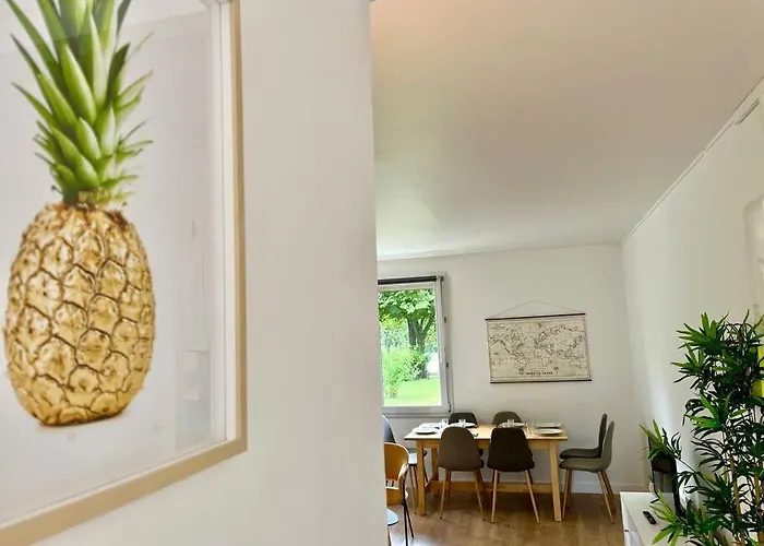 Апартаменты Azur Au Bord De L'eau - Avec Parking Реймс