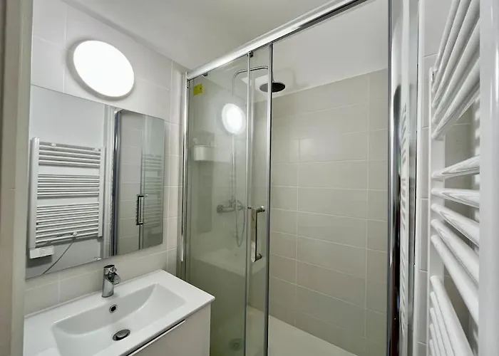 Azur Au Bord De L'eau - Avec Parking *