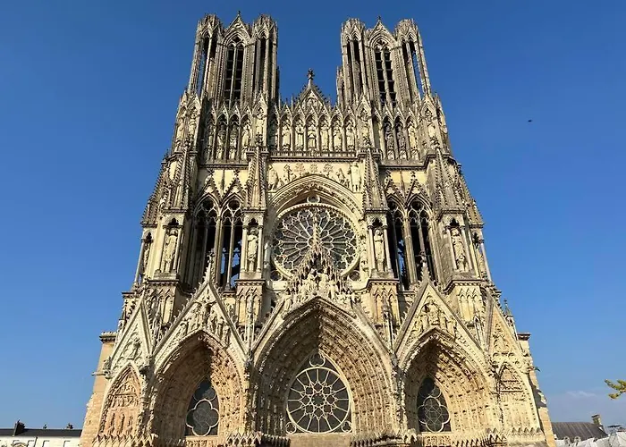 Апартаменты Azur Au Bord De L'eau - Avec Parking Реймс