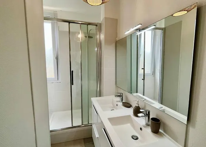 Azur Au Bord De L'eau - Avec Parking